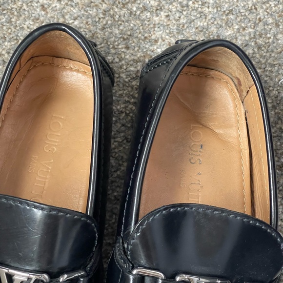 Authentic Louis Vuitton Logo - Picture 5 of 17